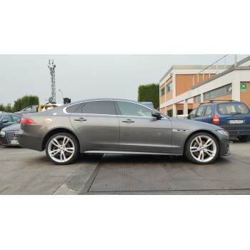 JAGUAR XF de desguace