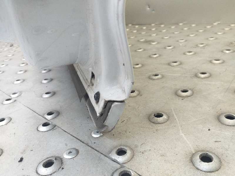 Recambio de puerta delantera derecha para audi a3 (8p) 1.6 tdi attraction referencia OEM IAM 8P3831052D  