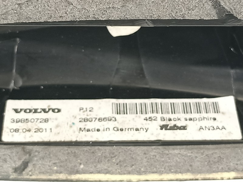 Recambio de moldura para volvo c30 1.6 d drive kinetic referencia OEM IAM 28076693  