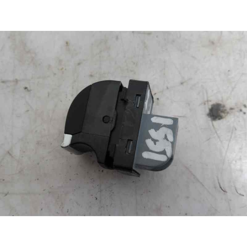 Recambio de mando elevalunas trasero izquierdo para audi a3 sportback (8p) 2.0 tdi attraction (dpf) referencia OEM IAM 4F0959855
