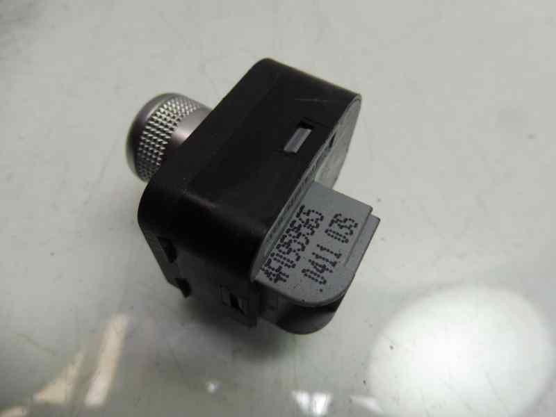 Recambio de mando retrovisor para audi a3 sportback (8p) 2.0 tdi attraction (dpf) referencia OEM IAM 4F0959565  