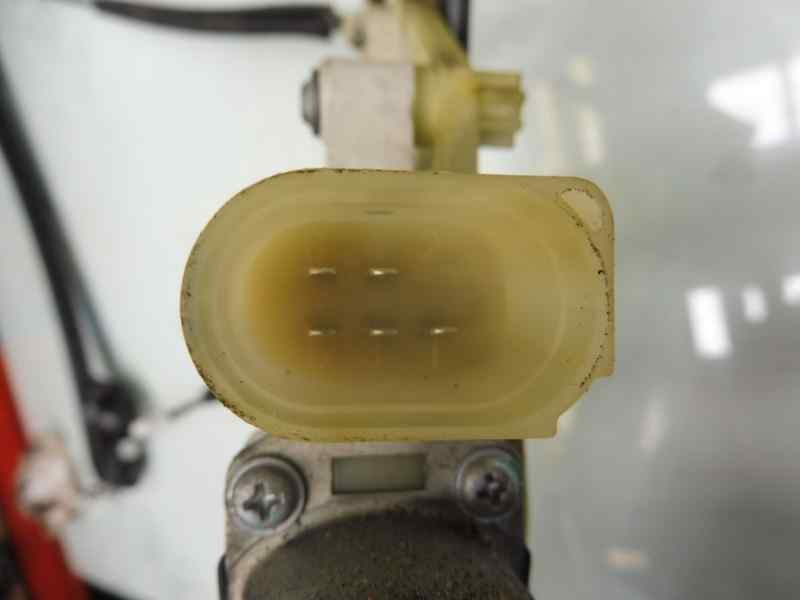 Recambio de elevalunas delantero derecho para audi a3 (8p) 1.6 tdi attraction referencia OEM IAM 8P0959802Q  