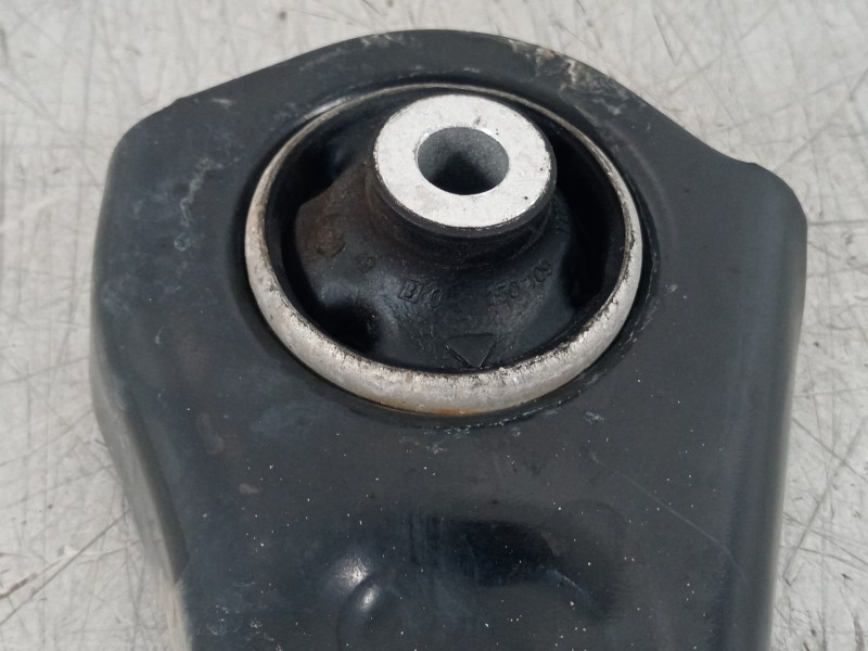 Recambio de brazo suspension inferior delantero derecho para seat ibiza (kj1) fr referencia OEM IAM 2Q0407152D  