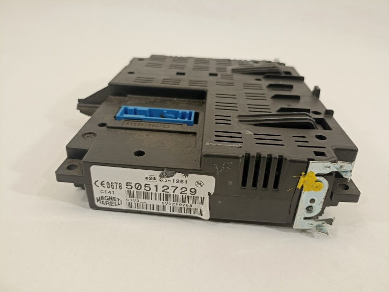 Recambio de caja reles / fusibles para alfa romeo 159 sportwagon (140) 1.9 jtdm 16v / selective referencia OEM IAM 50512729  
