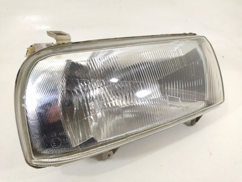 Recambio de faro derecho para volkswagen vento (1h2) cl referencia OEM IAM   