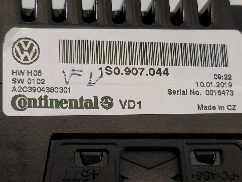 Recambio de mando climatizador para volkswagen up gti referencia OEM IAM 1S0907044  