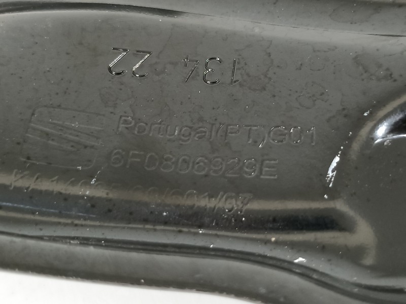 Recambio de travesaño superior para seat ibiza (kj1) fr referencia OEM IAM 6F0806929E  