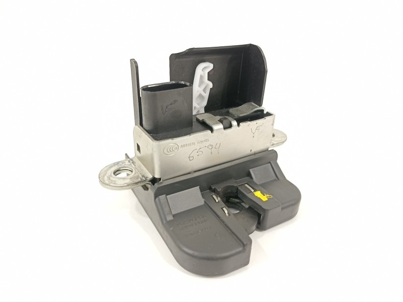 Recambio de cerradura maletero / porton para volkswagen up gti referencia OEM IAM 1S0827645  