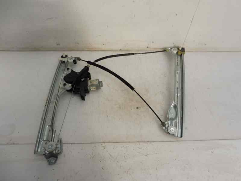 Recambio de elevalunas delantero izquierdo para renault megane iv berlina 5p life referencia OEM IAM 807215959R  