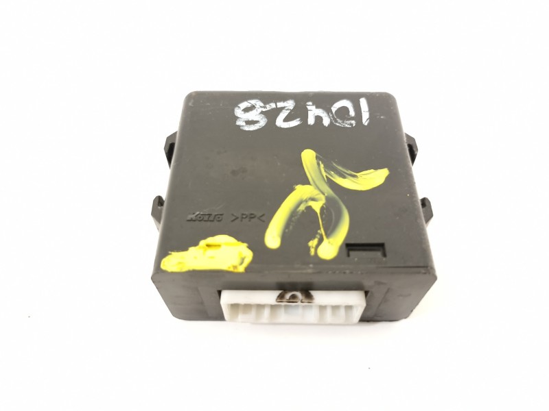 Recambio de modulo electronico para toyota avensis wagon (t25) 2.0 d-4d executive referencia OEM IAM 8996005020  