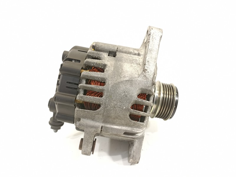 Recambio de alternador para kia cee´d sporty wagon active referencia OEM IAM 373002A500 TG12C032 