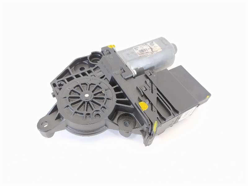 Recambio de motor elevalunas trasero izquierdo para volkswagen golf vi (5k1) advance bluemotion referencia OEM IAM 5K0959703D  