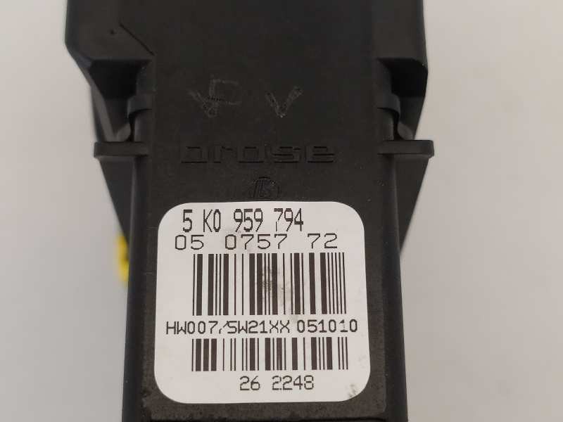 Recambio de motor elevalunas trasero izquierdo para volkswagen golf vi (5k1) advance bluemotion referencia OEM IAM 5K0959703D  