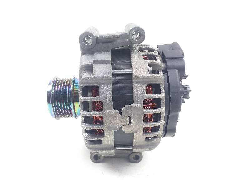 Recambio de alternador para volkswagen polo gti referencia OEM IAM 06K903024A  
