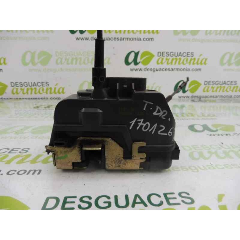 Recambio de cerradura puerta trasera derecha para renault megane ii berlina 5p confort dynamique referencia OEM IAM 8200212467  
