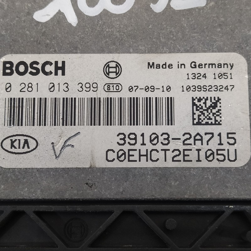 Recambio de centralita motor uce para kia cee´d sporty wagon active referencia OEM IAM 391032A715 0281013399 