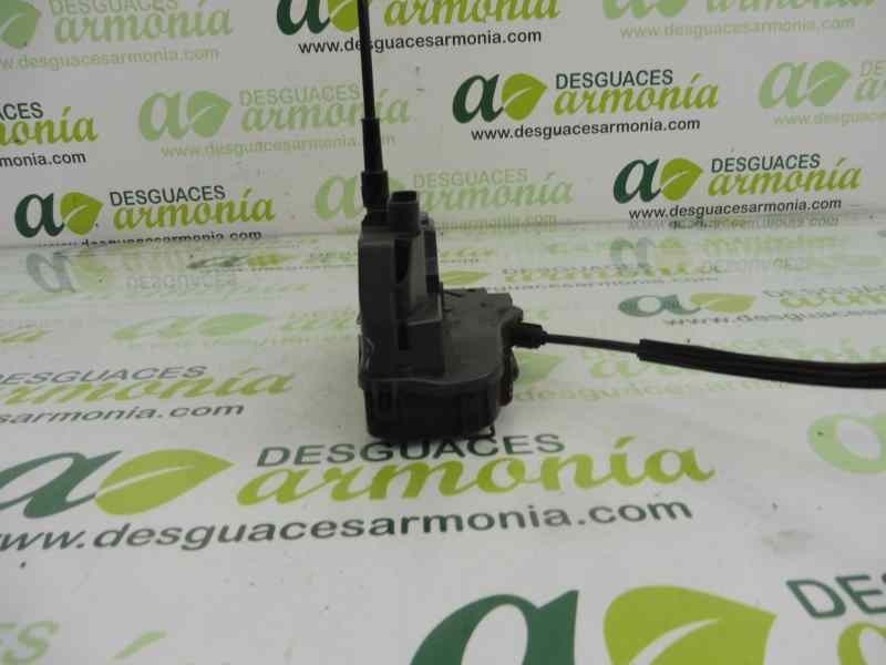 Recambio de cerradura puerta trasera derecha para renault megane ii berlina 5p confort dynamique referencia OEM IAM 8200212467  