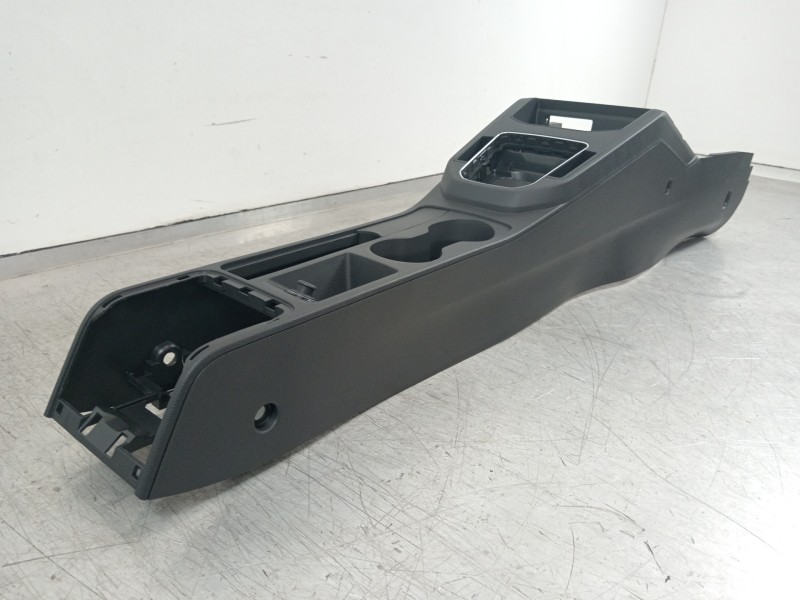Recambio de consola central para seat ibiza (kj1) fr referencia OEM IAM 6F1863243C  