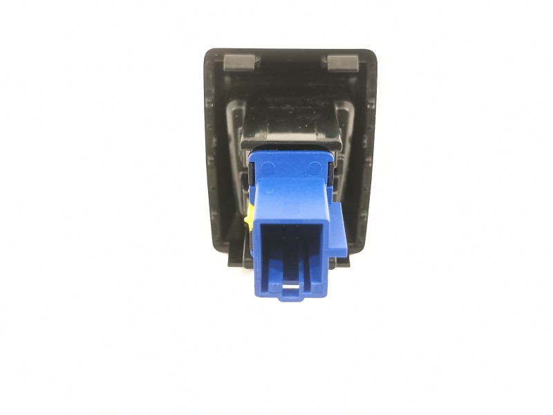 Recambio de warning para seat arona xperience referencia OEM IAM 6F0953235  