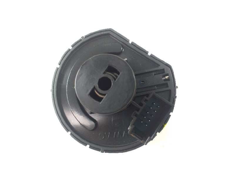 Recambio de mando luces para volkswagen polo gti referencia OEM IAM 5G0941431R  