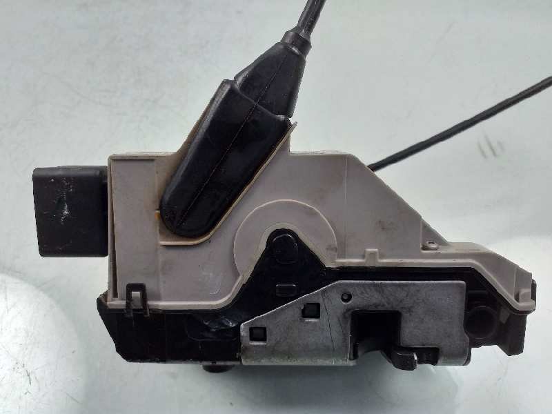 Recambio de cerradura puerta trasera derecha para peugeot 2008 (--.2013) allure referencia OEM IAM 9812501380  