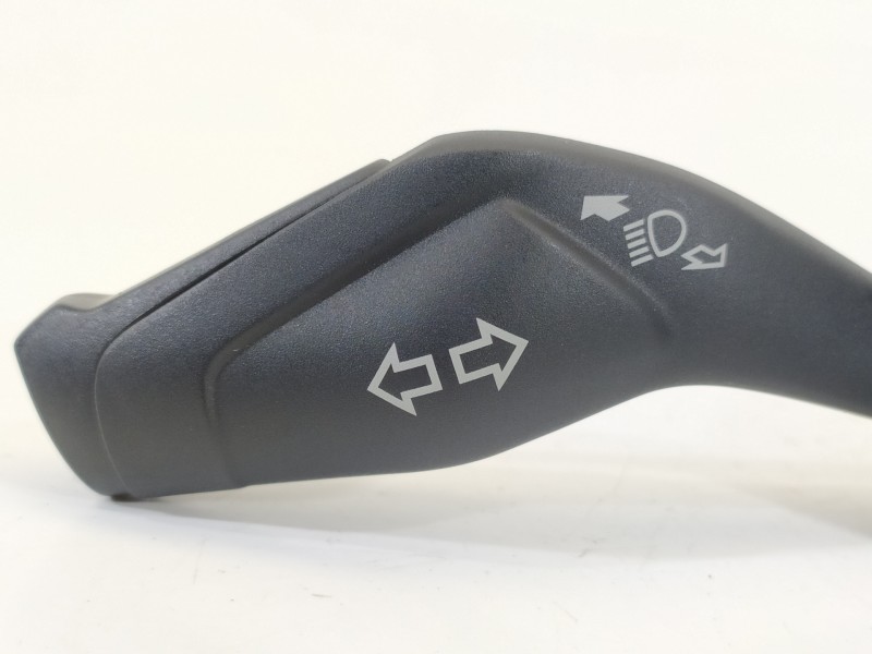 Recambio de mando intermitentes para ford focus lim. (cb8) urban referencia OEM IAM AV6T13335AD  