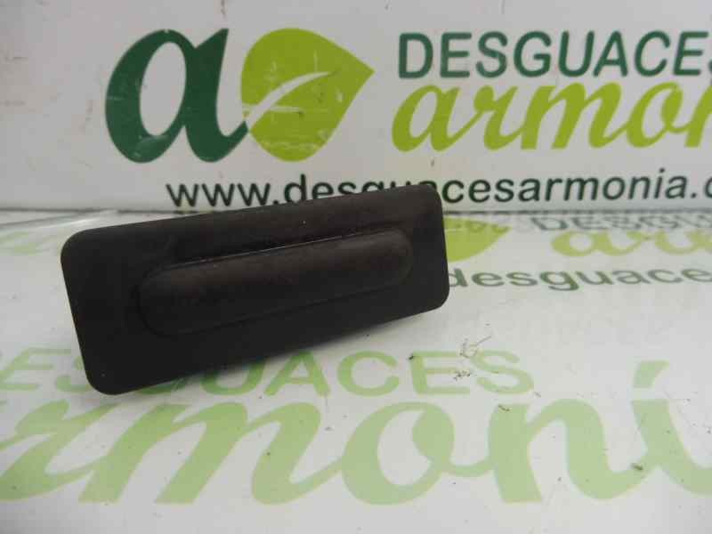 Recambio de maneta exterior porton para peugeot 2008 (--.2013) allure referencia OEM IAM 95835T02  