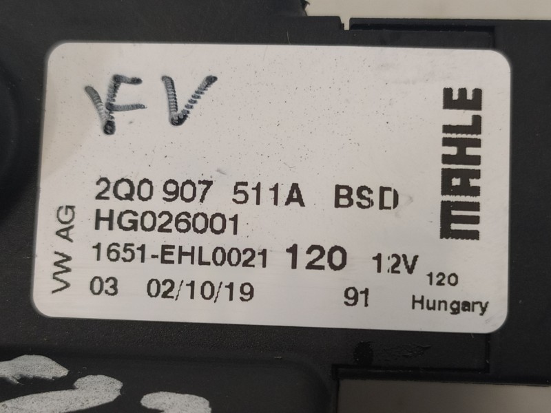 Recambio de motor apertura trampillas climatizador para volkswagen polo gti referencia OEM IAM 2Q0907511A  