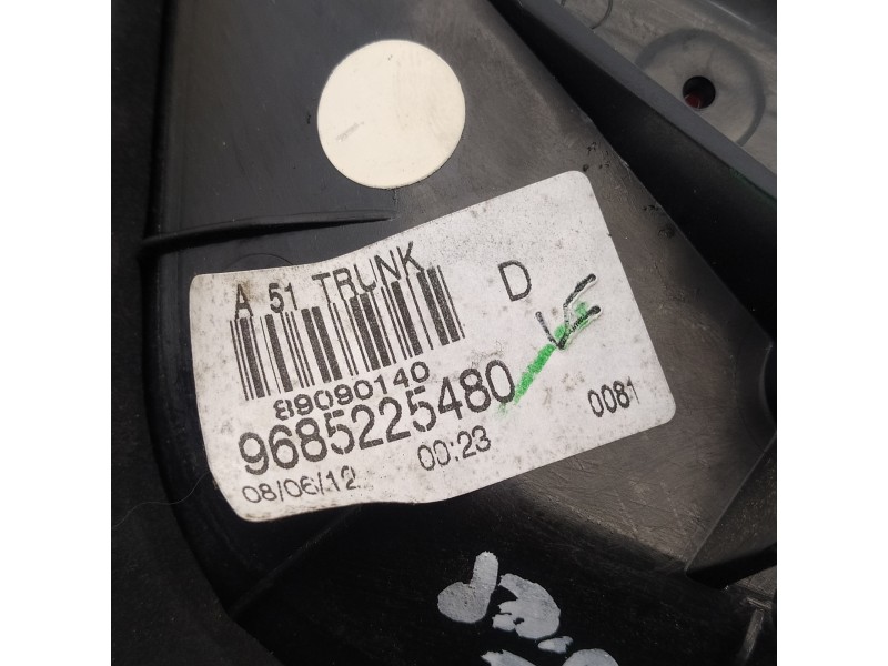 Recambio de piloto trasero derecho para citroën c3 collection referencia OEM IAM 9685225480  