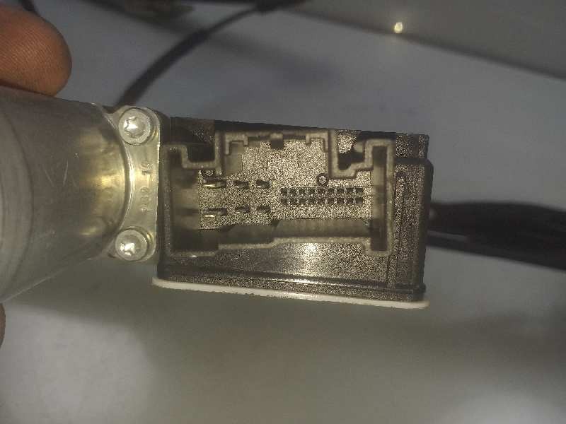 Recambio de elevalunas delantero izquierdo para volkswagen polo gti referencia OEM IAM 2G4837461B  