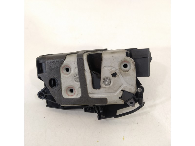 Recambio de cerradura puerta trasera izquierda para ford focus lim. (cb8) urban referencia OEM IAM BM5AA26413AF  