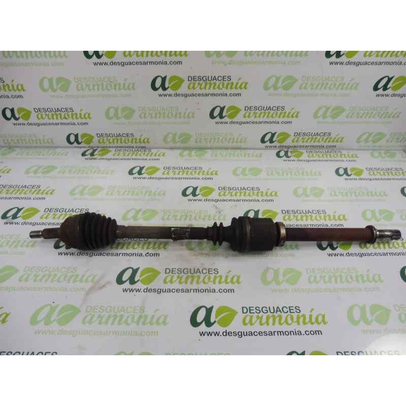 Recambio de transmision delantera derecha para renault scenic ii confort authentique referencia OEM IAM 8200472158  