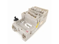 Recambio de caja reles / fusibles para toyota rav 4 (a2) 1.8 luna referencia OEM IAM 8273342080 1G170874 