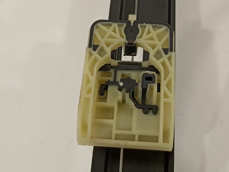 Recambio de elevalunas delantero derecho para seat ibiza (kj1) fr referencia OEM IAM 6F0837462C  