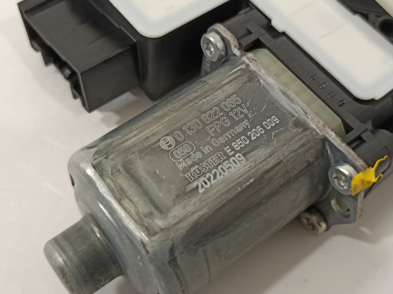 Recambio de elevalunas delantero izquierdo para seat ibiza (kj1) fr referencia OEM IAM 6F0837461C  