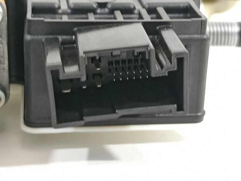 Recambio de elevalunas delantero izquierdo para seat ibiza (kj1) fr referencia OEM IAM 6F0837461C  