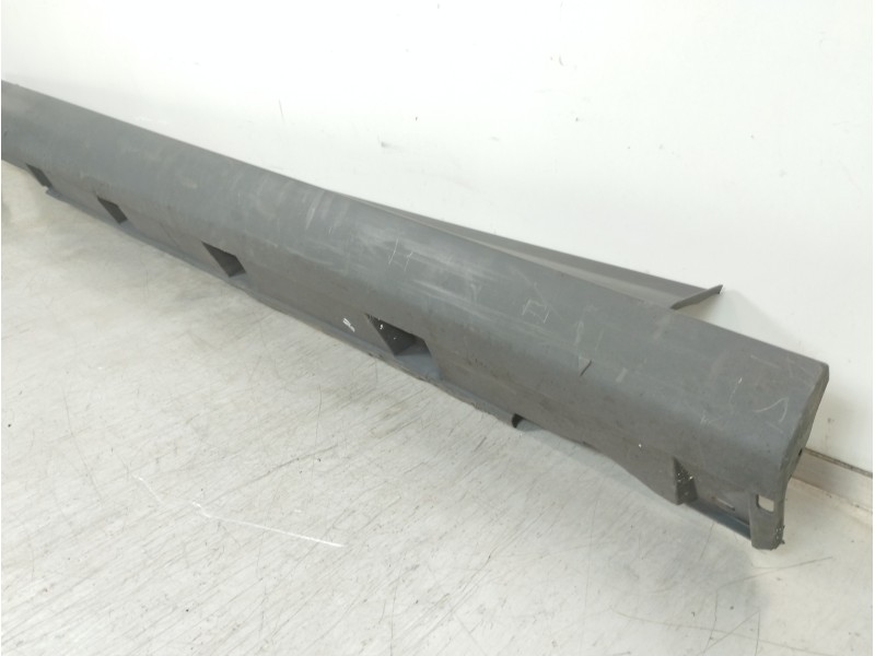 Recambio de faldon lateral para ford focus lim. (cb8) urban referencia OEM IAM BM51A10154A  