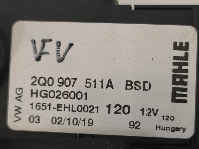 Recambio de motor apertura trampillas climatizador para volkswagen polo gti referencia OEM IAM 2Q0907511A  