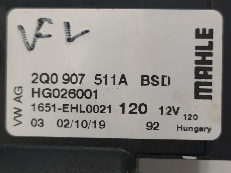 Recambio de motor apertura trampillas climatizador para volkswagen polo gti referencia OEM IAM 2Q0907511A  