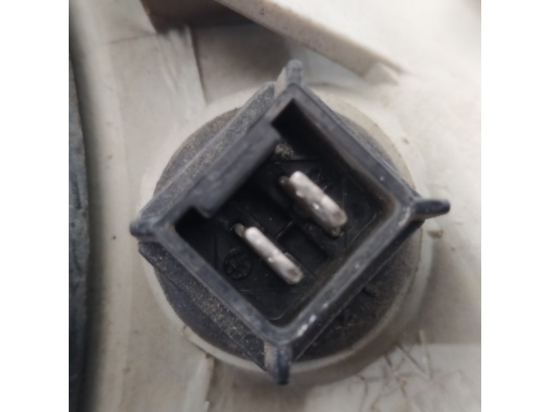 Recambio de faro derecho para renault 5 tl (4-ptas.) (r 1397) referencia OEM IAM 7700761345  