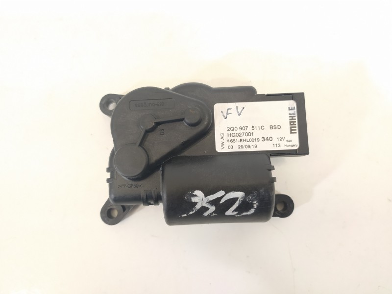 Recambio de motor apertura trampillas climatizador para volkswagen polo gti referencia OEM IAM 2Q0907511C  