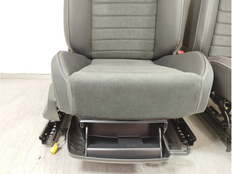 Recambio de juego asientos completo para seat arona xperience referencia OEM IAM 2Q4881106  
