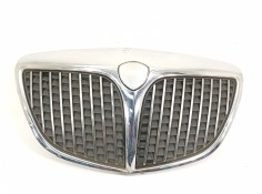 Recambio de rejilla delantera para lancia ypsilon (101) 1.2 16v argento referencia OEM IAM 735349457  