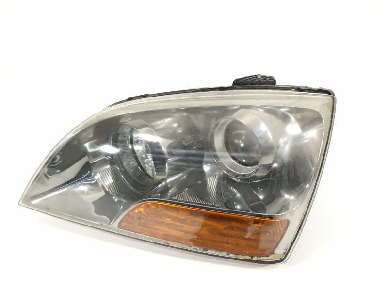 Recambio de faro izquierdo para kia sorento 2.5 crdi active referencia OEM IAM 921013E5XX  