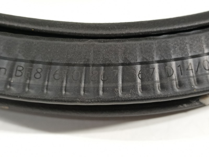 Recambio de gomas contorno puerta para seat ibiza (kj1) fr referencia OEM IAM 6F0867367D  
