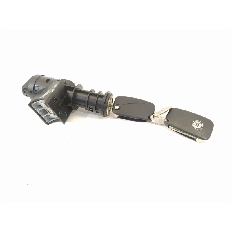 Recambio de conmutador de arranque para lancia ypsilon (101) 1.2 16v argento referencia OEM IAM 00468453610 61027500 