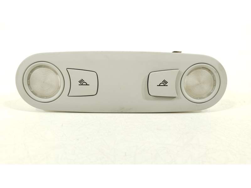 LUZ INTERIOR 8T0947111B 8T0947111BET1 