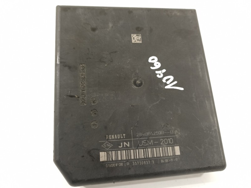 Recambio de caja reles / fusibles para renault zoe bose referencia OEM IAM 284B64259R  