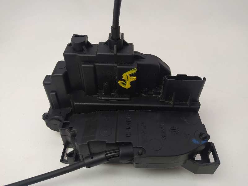 Recambio de cerradura puerta trasera derecha para renault scenic iii dynamique referencia OEM IAM 825020033R  