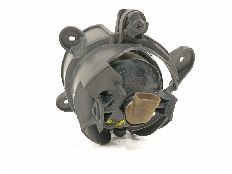 Recambio de faro antiniebla izquierdo para kia sorento 2.5 crdi active referencia OEM IAM 922013E500  